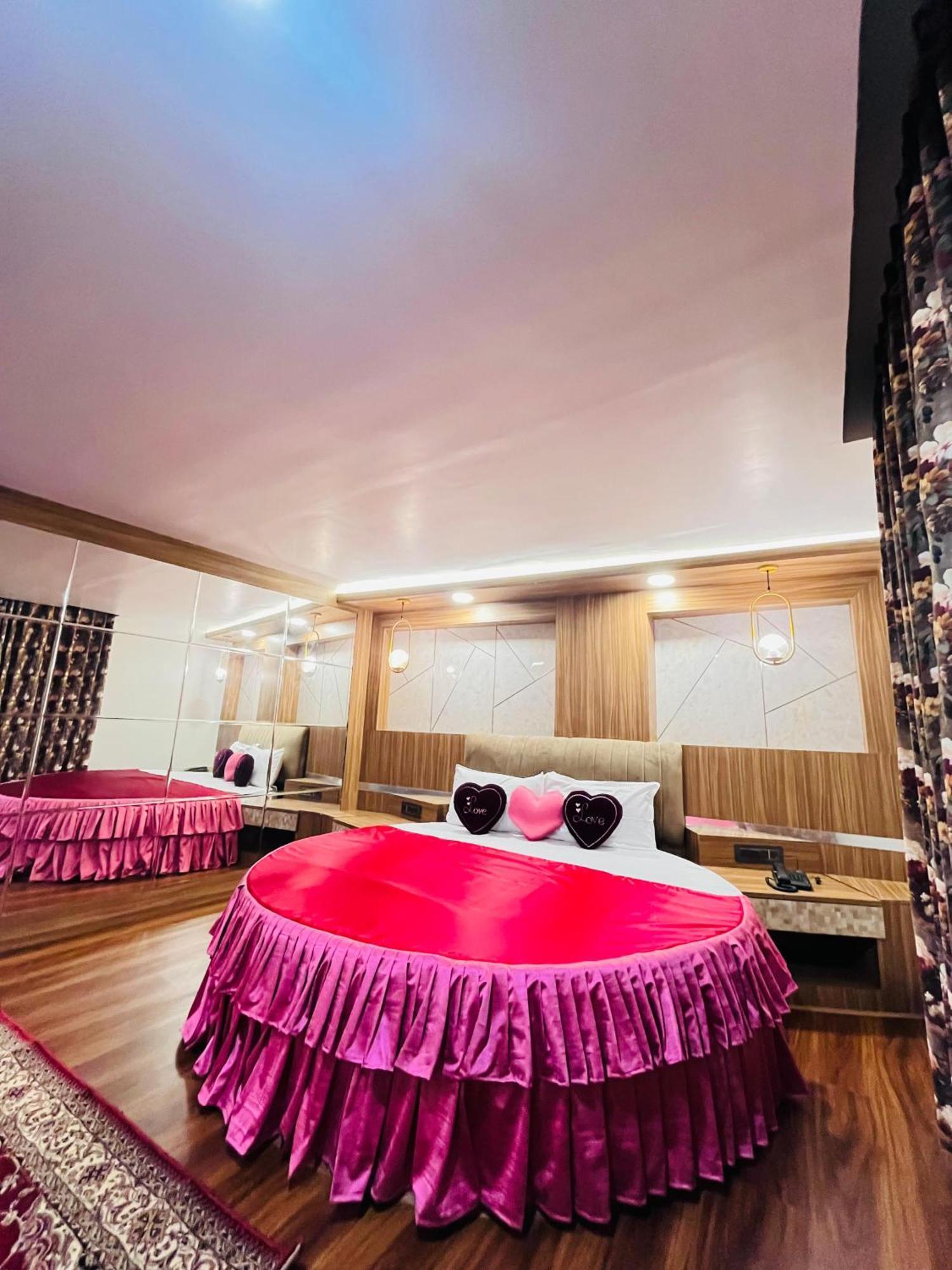 Hotel Broadway Boutique Mall Road Darjeeling - A Luxury Collection - Best Seller Экстерьер фото